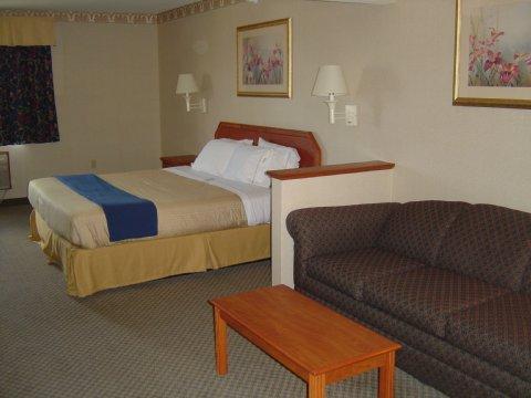 Hotel Express & By Ihg Bucyrus