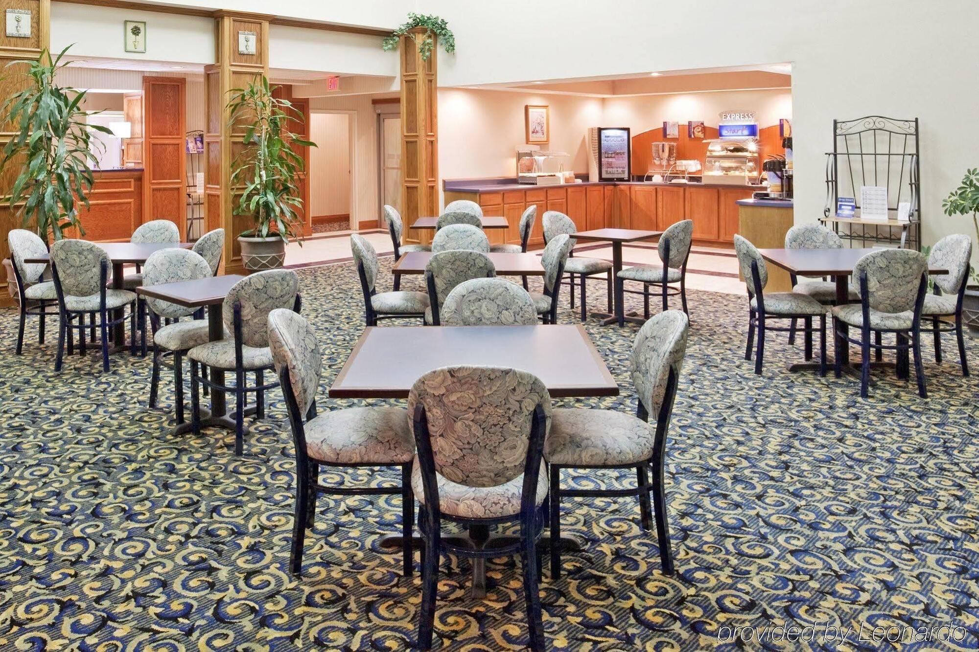 Express & By Ihg Bucyrus