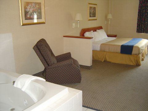 Express & By Ihg Hotel Bucyrus
